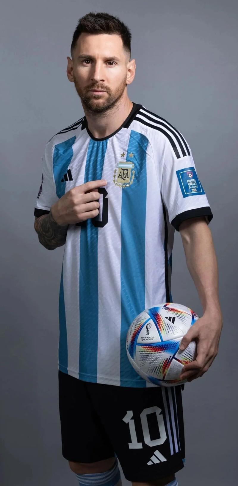 杰伦·约翰逊是第二位在25岁前完成20+18+16的球员（25岁前达成20+18+16，杰伦·约翰逊位列史上第二人）