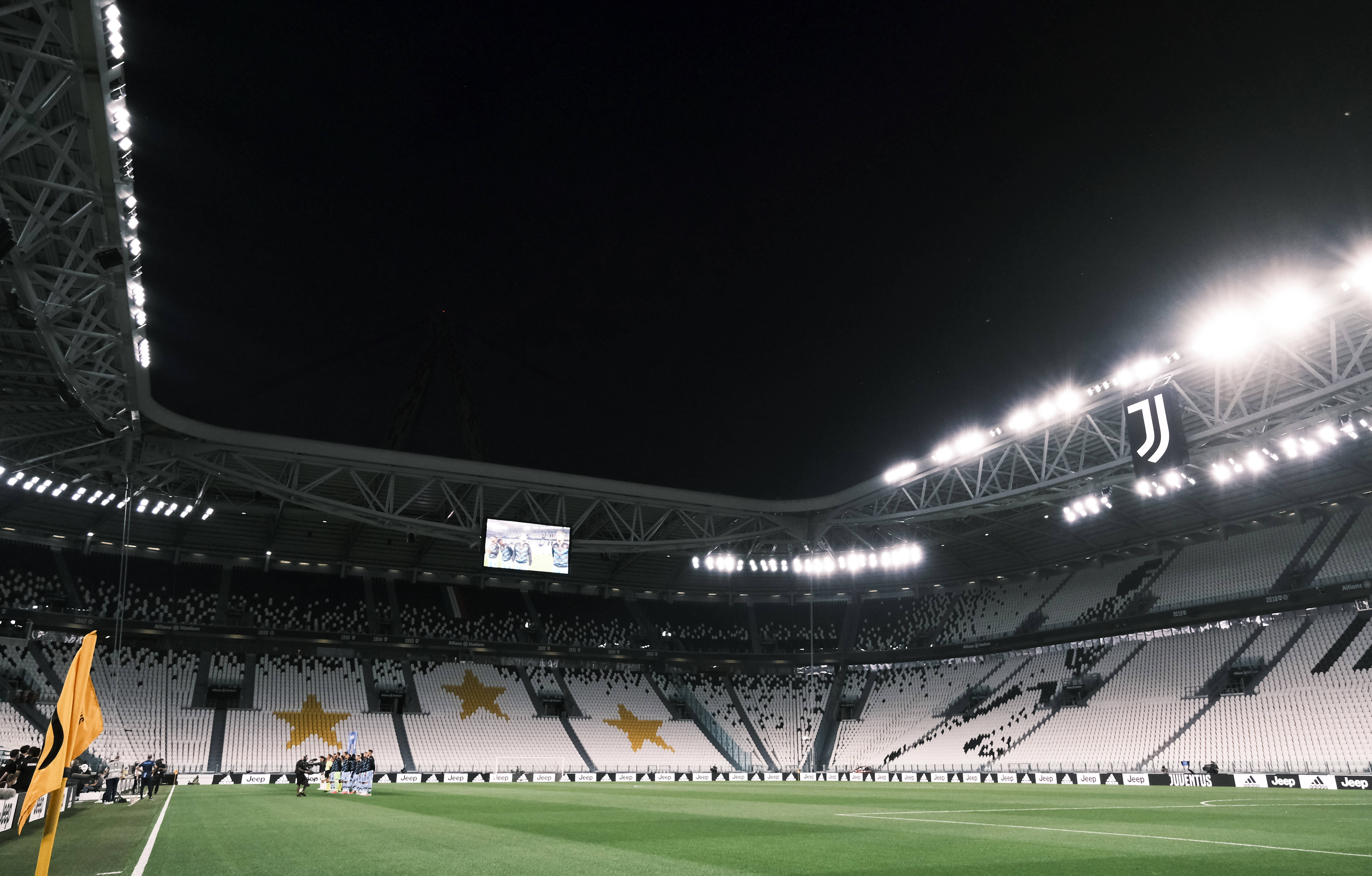 科瓦奇：我会从防守角度评价前锋，吉拉西在攻防两端都很努力（科瓦奇：评价前锋我更看重防守，吉拉西在攻防两端都很投入）