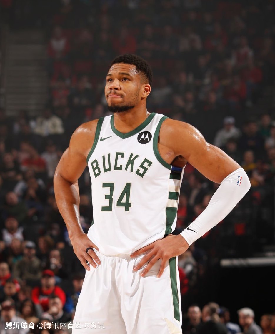 迈阿密国际拟买断阿连德，阿根廷前锋季后赛6场9球创纪录助队夺冠（迈阿密国际计划买断阿连德，阿根廷锋霸季后赛6战9球创纪录率队夺冠）