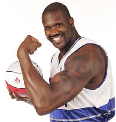 NBA：雄鹿客场大胜76人 字母哥30+12+10（NBA：雄鹿客场击溃76人，字母哥轰下30分12篮板10助攻）