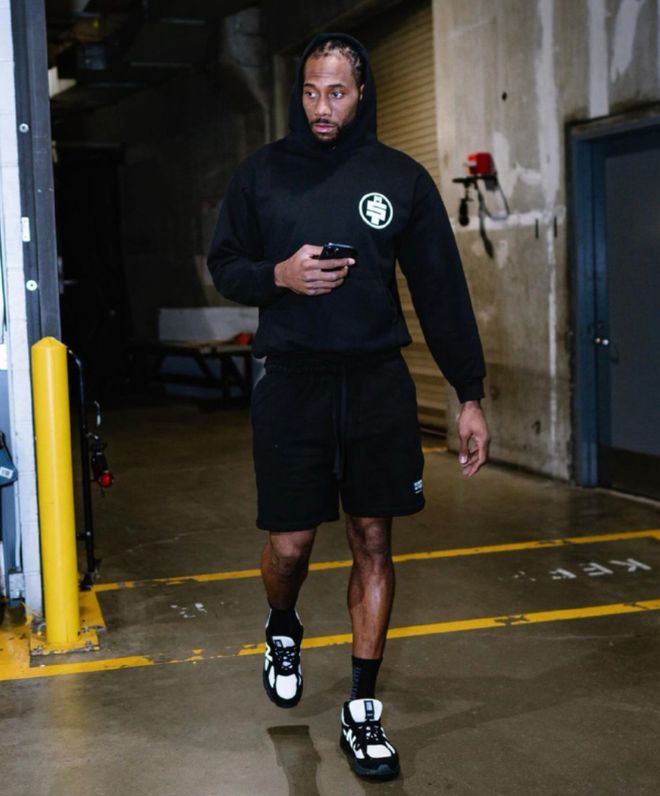 杰克逊罚球绝杀，助球队逆转胜（杰克逊关键罚球锁定胜局，球队逆转告捷）