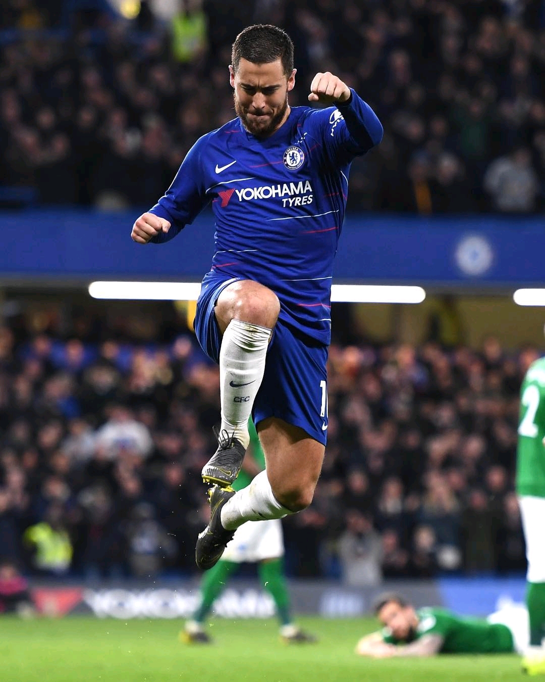 泰国队小组赛表现令人惊艳（泰国队在小组赛中大放异彩）