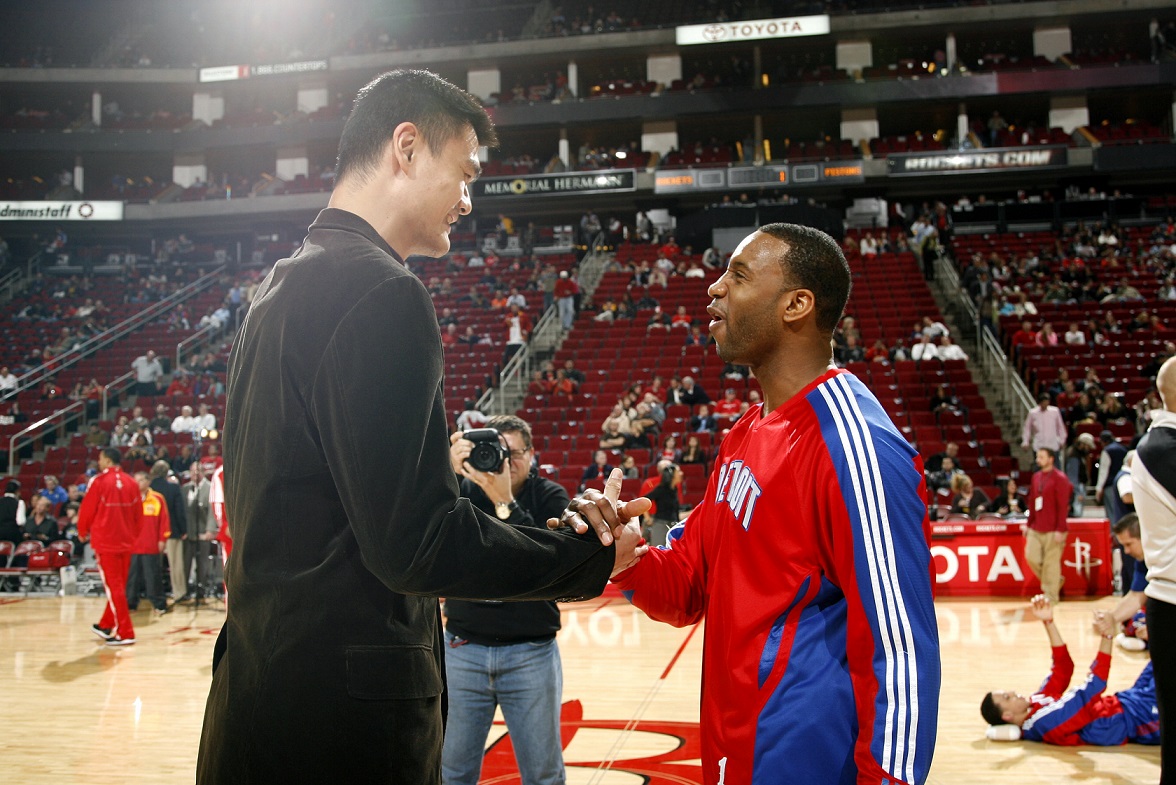 2025欧洲金童奖颁奖典礼：杜埃获得2025年金童奖（2025欧洲金童奖花落杜埃 颁奖典礼隆重举行）